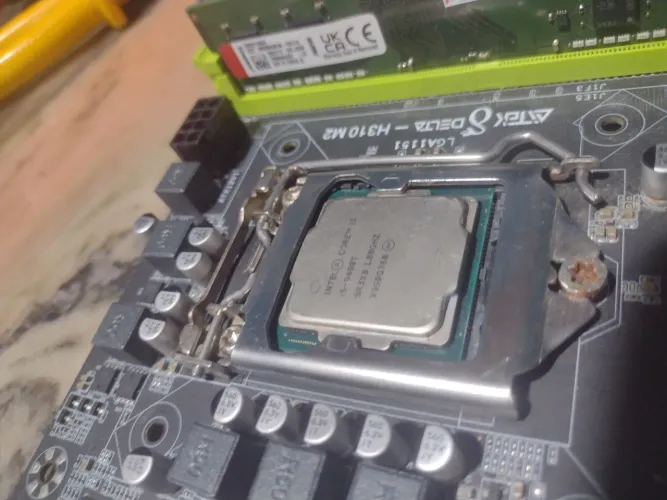 Processador Core i5 9400T