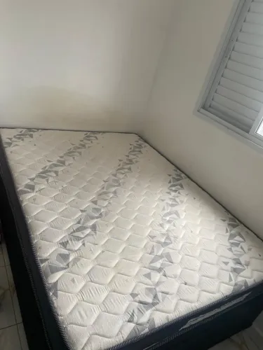 Cama de casal Box