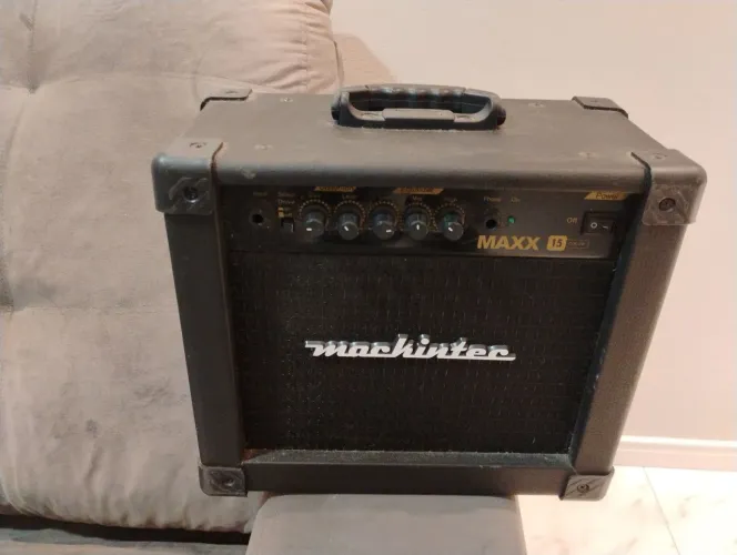 Amplificador Mackintec MAXX 15W para Guitarra