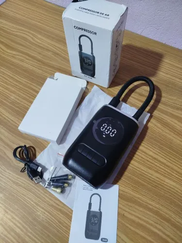 Compressor / Calibrador de Ar Portátil Digital Pneu de Carro ou Bicicleta (Novo na Caixa)