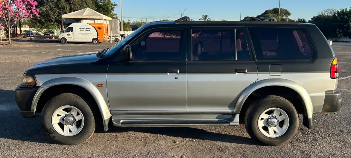 Mitsubishi Pajero Sport 3.0 4X4 V6 Mec./aut. 2001