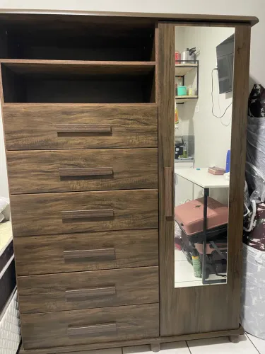 Cômoda em MDF com Espelho - 1 Porta e 6 Gavetas