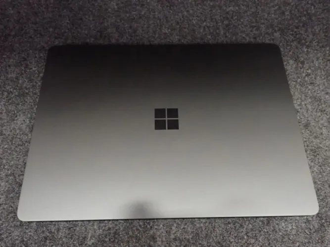 Microsoft Surface Laptop 7 (Copilot+PC) Snapdragon X Elite?32GB RAM?1TB SSD?TELA 15" TOUCH