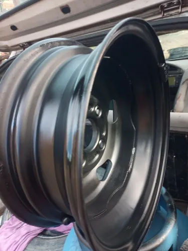 Aro 13 da Ford Ka 