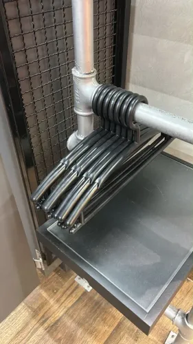 1.000 Cabides Premium Reforçados para Loja