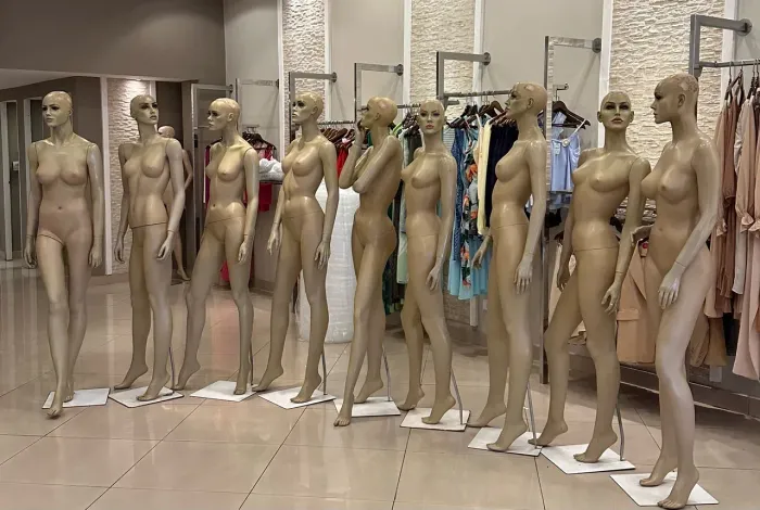 Manequins Femininos Realistas EXPOR | R$ 300,00 cada 