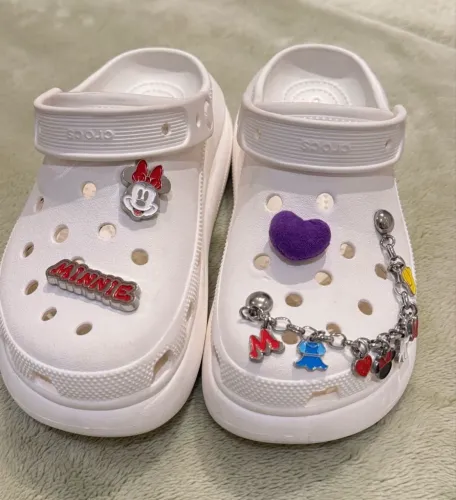 sandália crocs classic crush clog branca 5.7