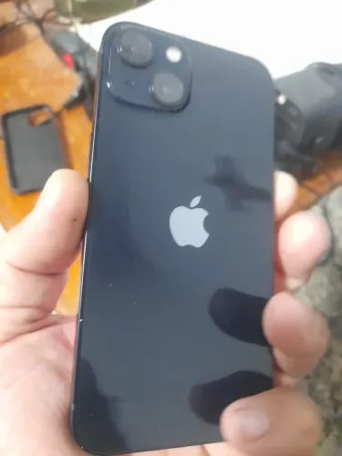 Vendo iPhone 13 de 128 gigas