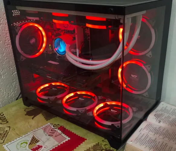 PC Gamer Aquário.