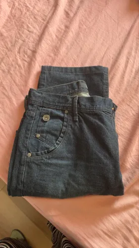 Calça jeans masculina , uma 40 e uma 42, 90,00 as duas
