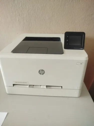 Impressora HP color jet pro M254