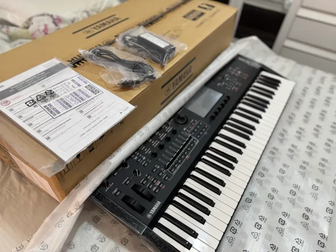 TECLADO YAMAHA MODX M6 LANÇAMENTO 