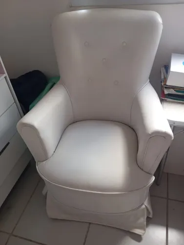 Poltrona de amamentação 