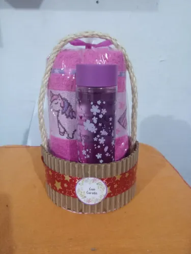 Vendo toalha de banho infantil 