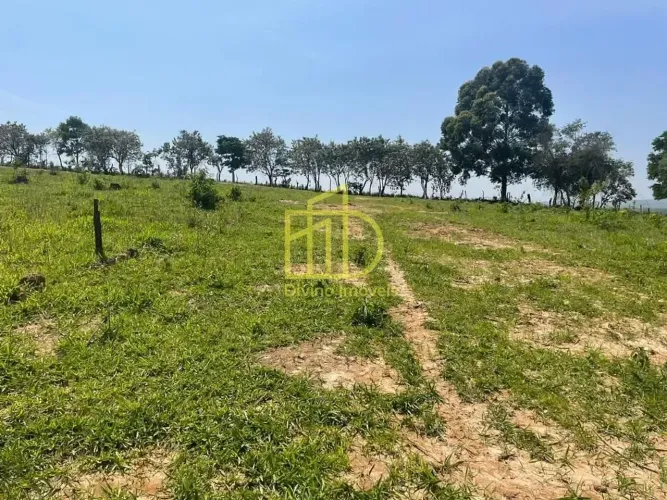 Terreno à Venda - Bairro Boa Vista, Salto de Pirapora, SP