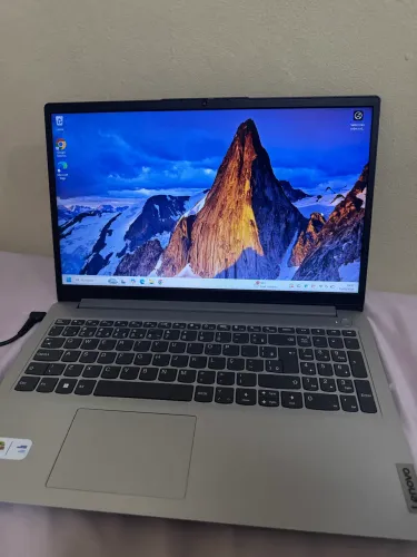 Notebook Lenovo IdeaPad i3 12ª Geração SSD Excelente Estado