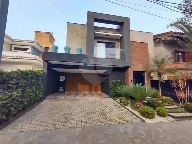 Casa à venda com 4 suítes no condomínio Mirante do Ipanema, Sorocaba - SP