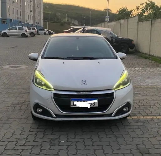 Peugeot 208 Active Pack 1.2 Flex 12V 5P Mec. 2017