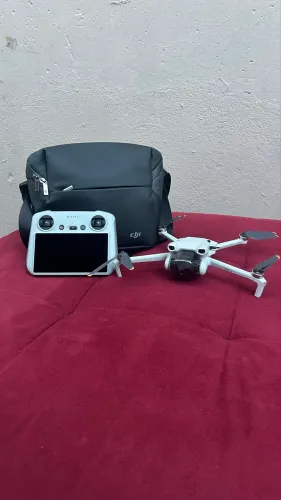 DJI Mini 3 + Controle com Tela DJI RC ? Estado de Novo