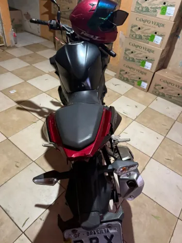 Z400 com apenas 50 mil rodados