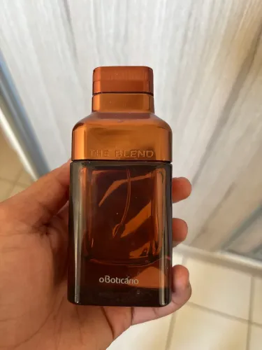 Perfume the blend 