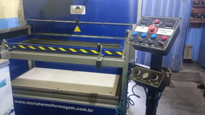 Vacuum forming