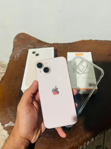 iPhone 13