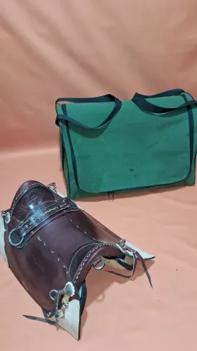 Bolsa para sela de cavalo