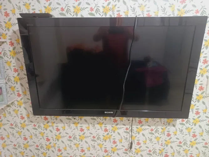 TV Sony 40 polegadas, funcionando perfeitamente.