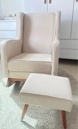 Poltrona de amamentação