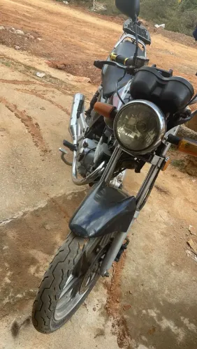 Vendo moto completa