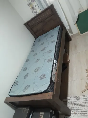 Cama solteiro cor tabaco