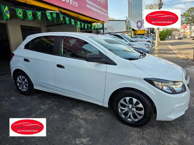 Chevrolet Onix JOY Hatch 1.0 8V Flex Mec. 4P 2019