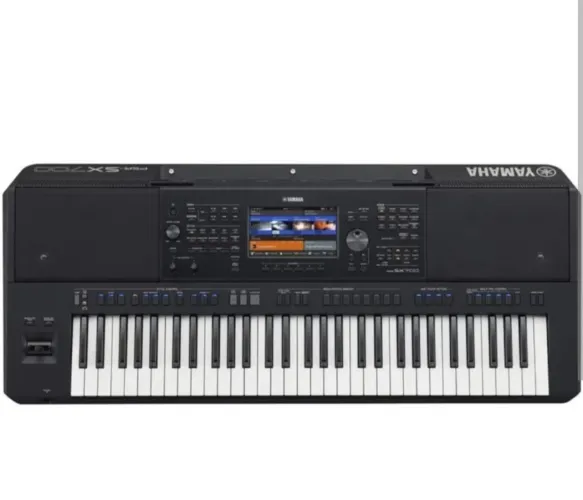 Yamaha SX700