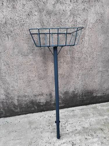 Lixeira de chão externa