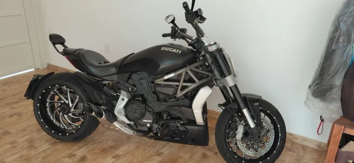 X diavel