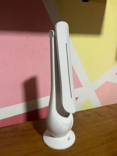 Luminária De Mesa LED Dobrável Retrátil Portátil Touch Recarregável USB