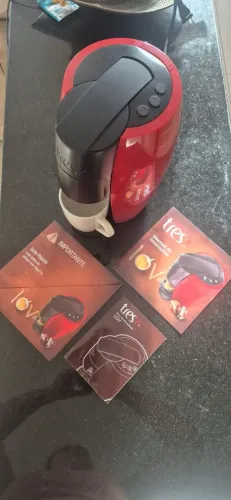 CAFETEIRA 3 CORAÇÕES 220V EM ESTADO DE NOVA