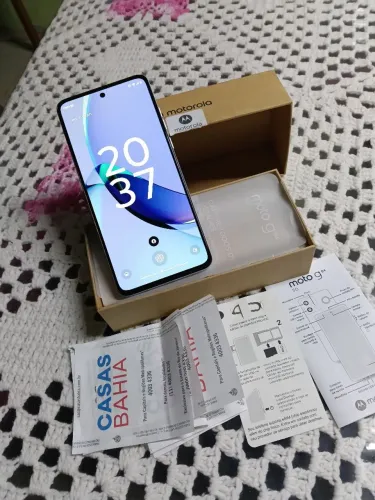 Moto G84