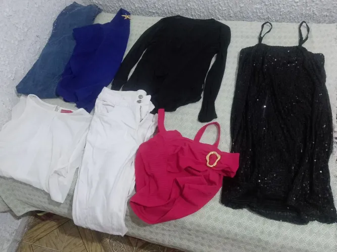 Roupas femininas para brechó/bazar