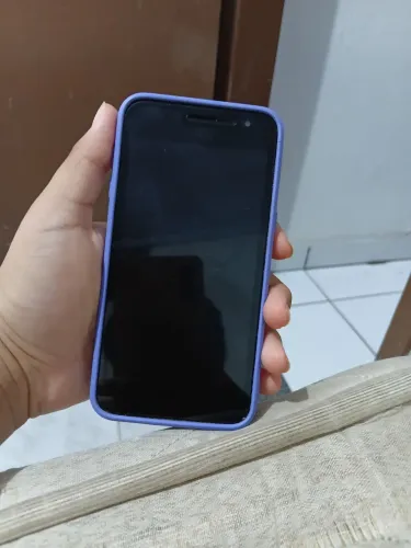 Vende-se celular na promoção era 800 agora é 500