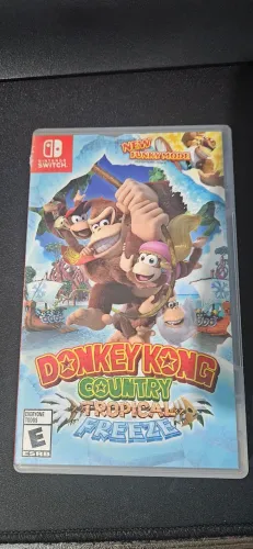 Donkey Kong Country Tropical Freeze - Nintendo Switch 