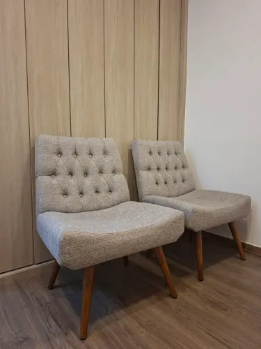 Duas poltronas grandes - novíssimas