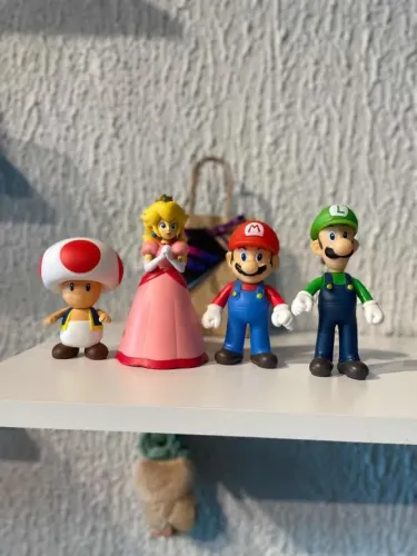 Mario action figures 
