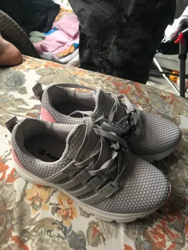 tênis esportivo feminino