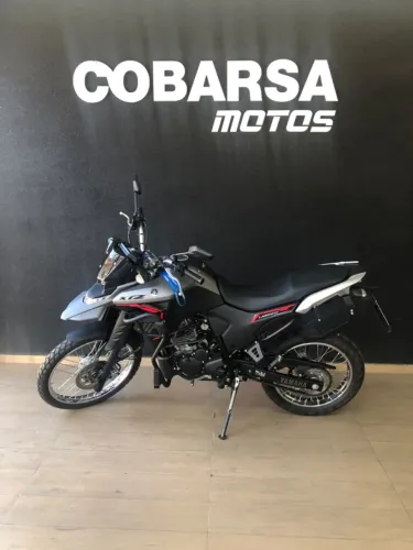 Yamaha XTZ 2026 250 Lander Connected