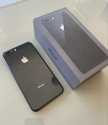iPhone 8 Plus 256GB Preto