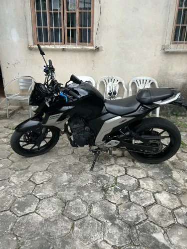 Fazer 250 2019 em perfeito estado