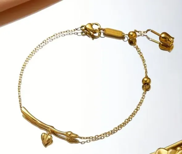 Pulseira rosas dourada aço inoxidável