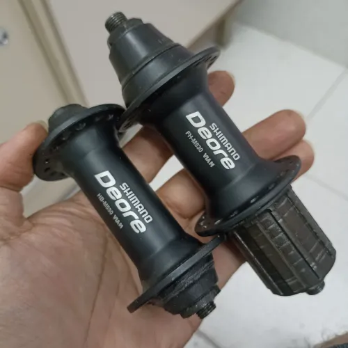 Par de cubos Shimano Deore M530 32f V-brake